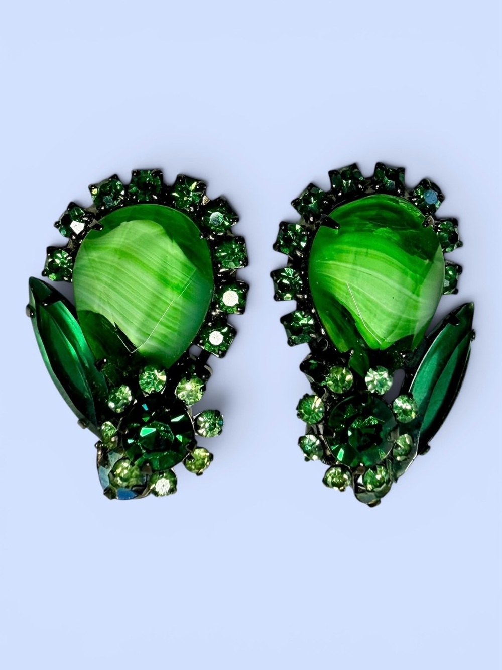 Verified Book Piece Juliana D&E Elegant Emerald Green Givre Clip-on Earrings